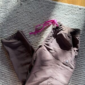 Figs scrub Brown Pants with Pink Drawstring